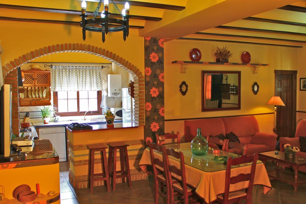 Casa De La Noria Villa Carcabuey Bagian luar foto